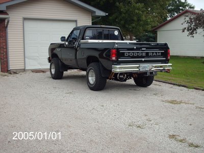 dodge trucks 123.jpg